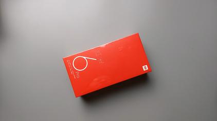 01:49找靓机1299元的红米6pro首发开箱,撕开包装那一刻:这手机能插3张